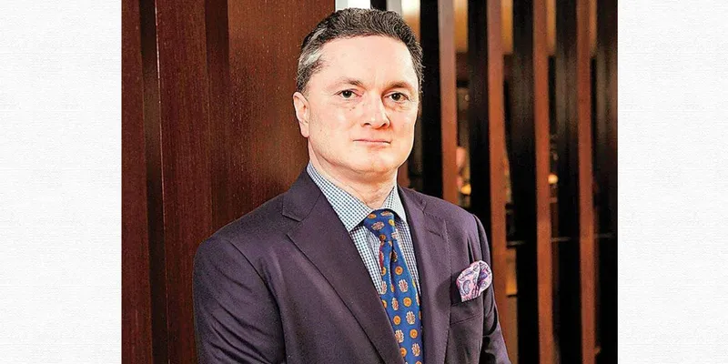 Gautam Singhania, Founder